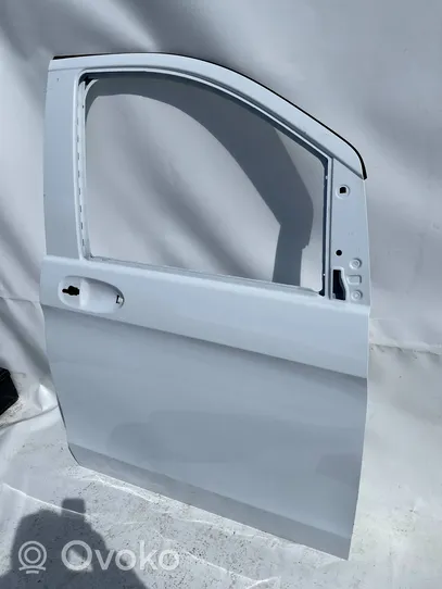 Mercedes-Benz V Class W447 Front door 