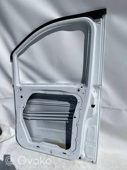 Mercedes-Benz V Class W447 Front door 