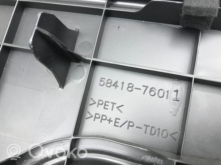 Lexus CT 200H Apatinis, bagažinės šono, apdailos skydas 5841876010