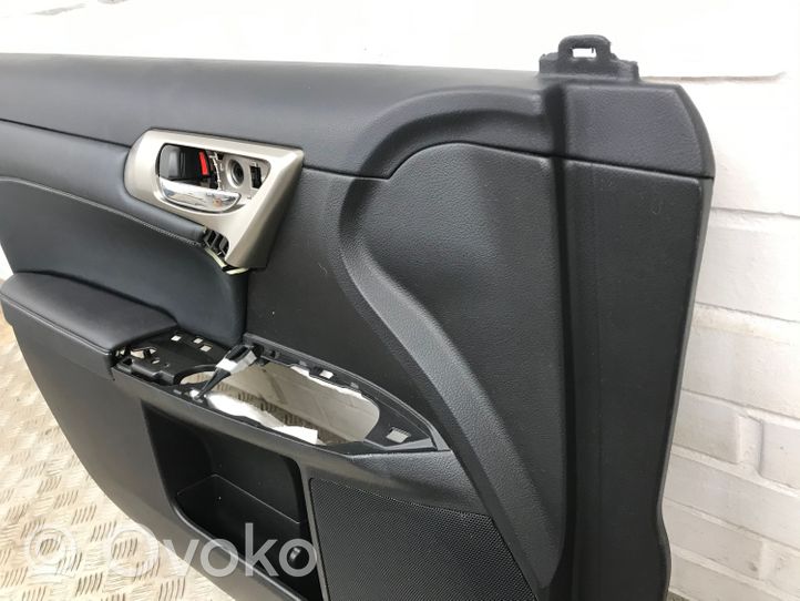 Lexus CT 200H Etuoven verhoilu 67612X1B19