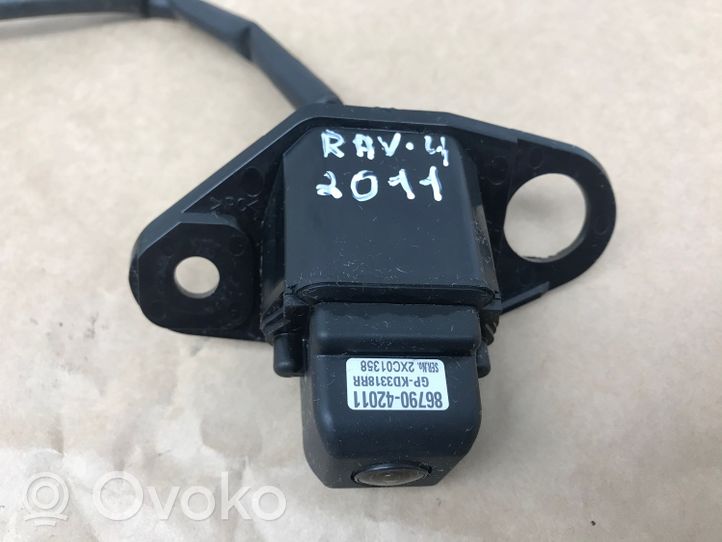 Toyota RAV 4 (XA40) Rear view/reversing camera 8679042011