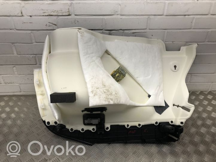 Toyota Prius (XW50) Dolny panel schowka koła zapasowego 6474047210