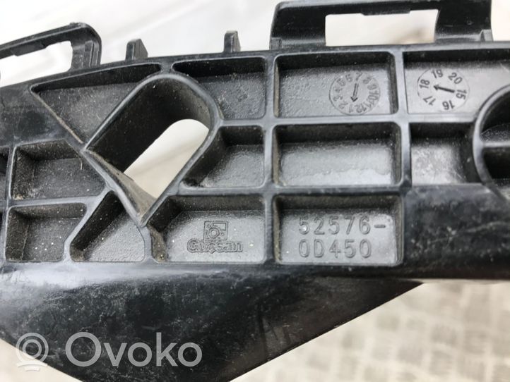 Toyota Yaris Uchwyt / Mocowanie zderzaka tylnego 525760D450