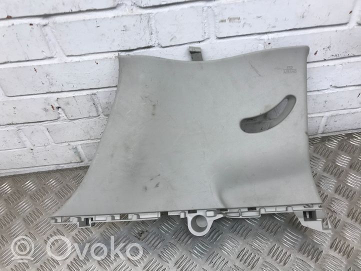 Nissan Leaf I (ZE0) Rivestimento montante (B) (superiore) 769353NL0A