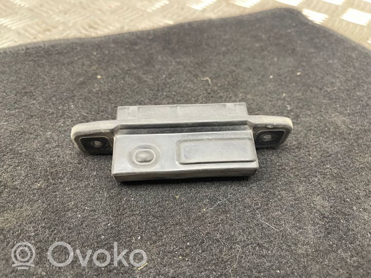 Toyota Prius (XW30) Schalter Heckklappe Kofferraumdeckel 9655G95