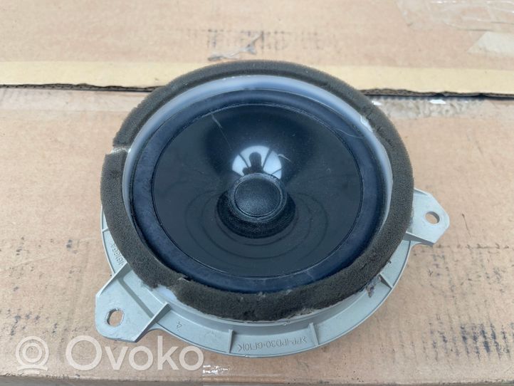 Lexus CT 200H Takaoven kaiutin 8616076060