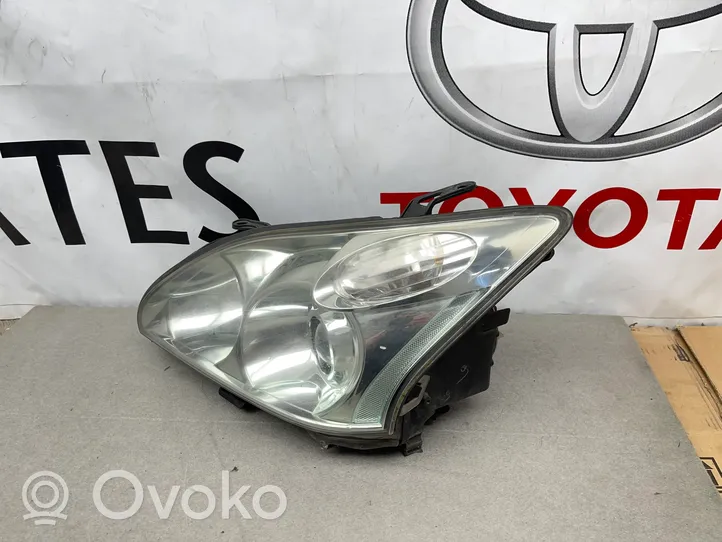 Lexus RX 330 - 350 - 400H Lampa przednia 