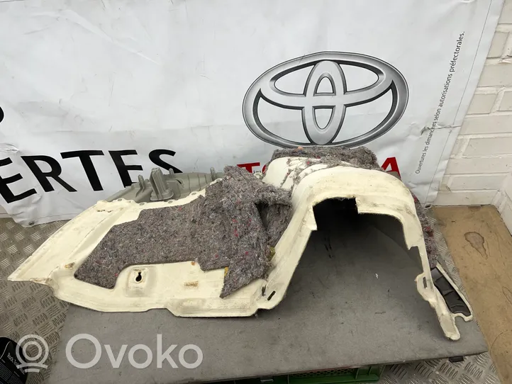 Toyota Prius (XW30) Tavaratilan sivuverhoilu 6474047031