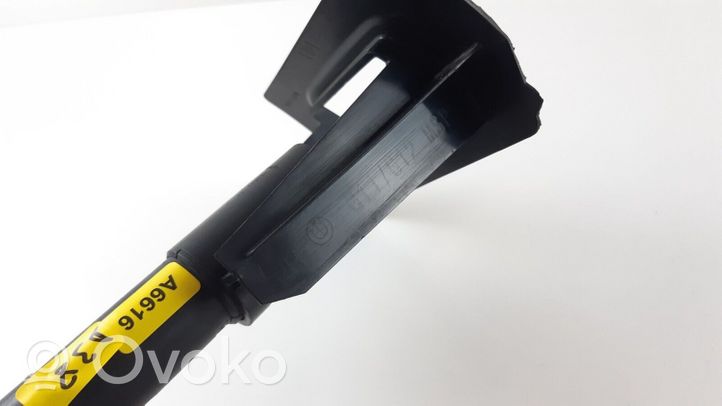 XPeng G3 Headlight washer spray nozzle 7357354