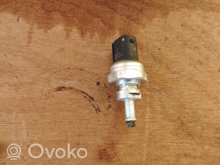 Infiniti EX Exhaust gas pressure sensor H8200443536