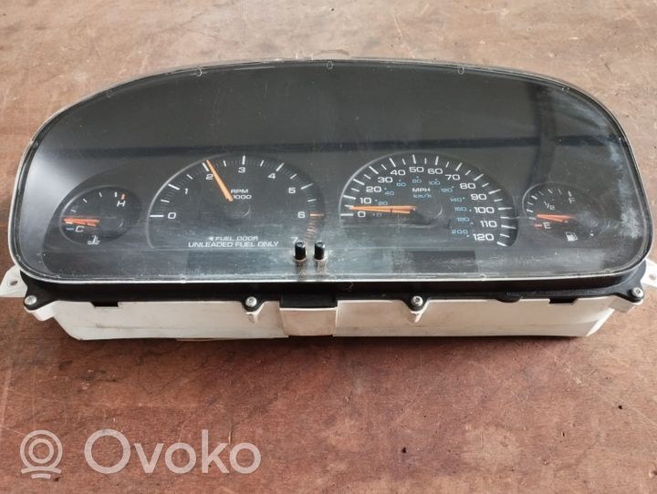 Chrysler Voyager Compteur de vitesse tableau de bord P04685620AB