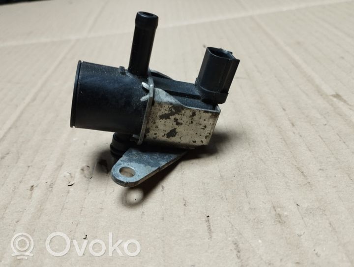 Honda Jazz Electrovanne Soupape de Sûreté / Dépression K5T46873