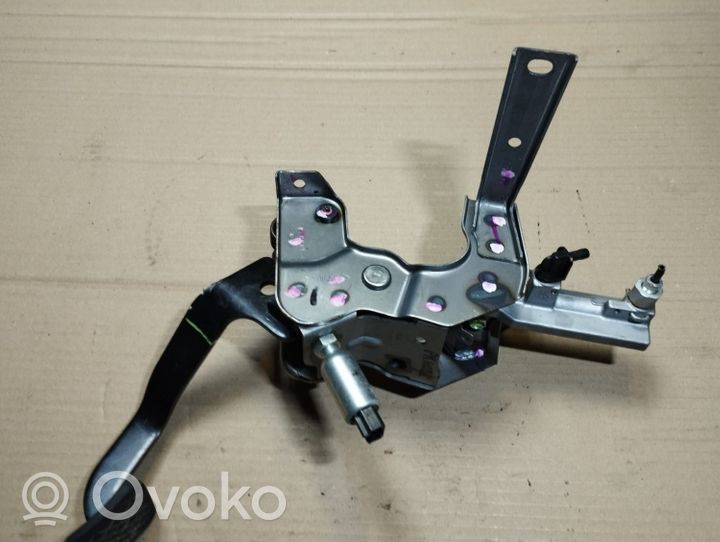 Honda CR-V Brake pedal 