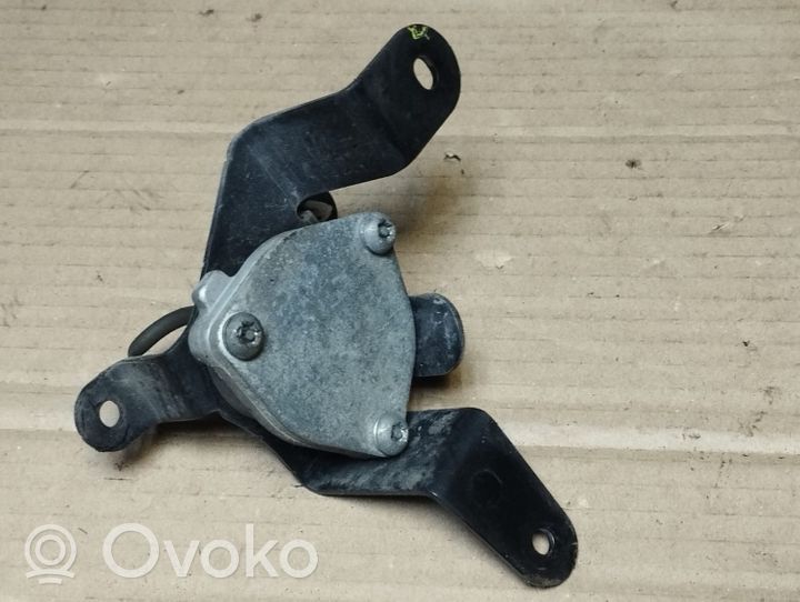 Honda CR-V Bremžu intensitātes (svara) regulators 