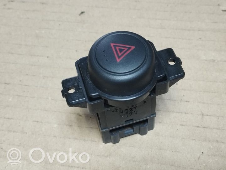 Honda Element Interruttore luci di emergenza M20419