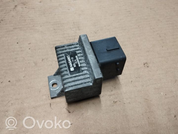 Nissan Qashqai Hehkutulpan esikuumennuksen rele 9640469680