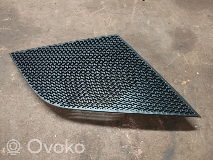 Jeep Renegade Maskownica centralnego głośnika deski rozdzielczej 735579366