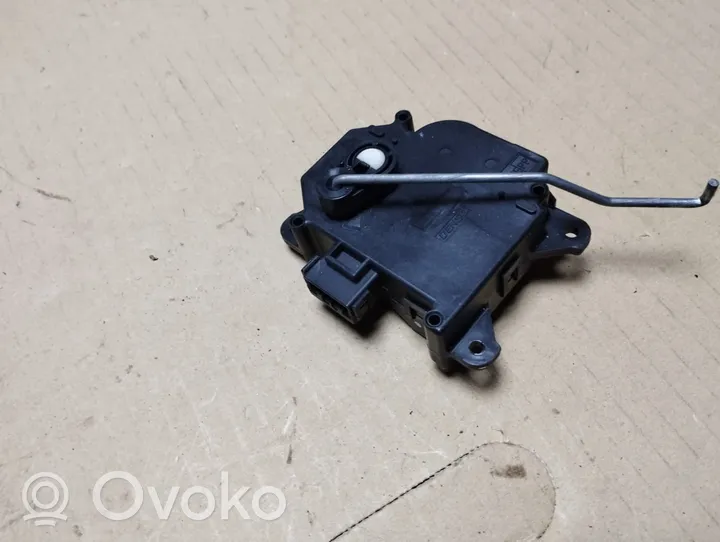 Acura MDX II Motor/activador trampilla de calefacción AW0637008350