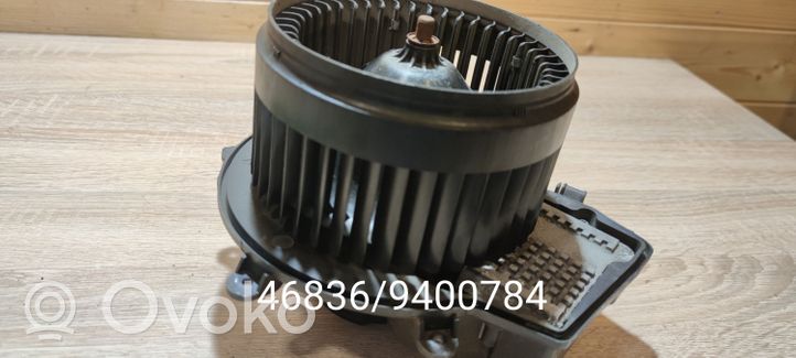 Mercedes-Benz C AMG W203 Ventola riscaldamento/ventilatore abitacolo 9400784