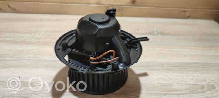 Volkswagen New Beetle Ventola riscaldamento/ventilatore abitacolo 006635M