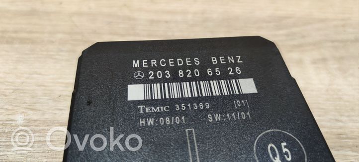 Mercedes-Benz C AMG W203 Sterownik / Moduł drzwi 2038206526