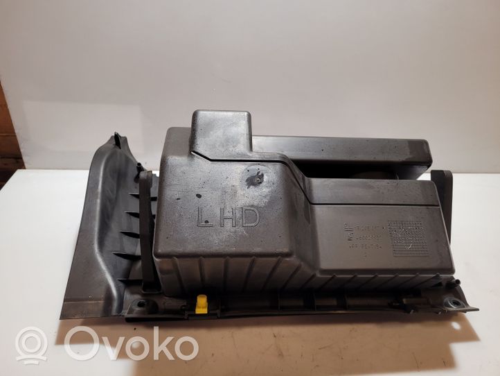 Opel Corsa D Glove box 13205097