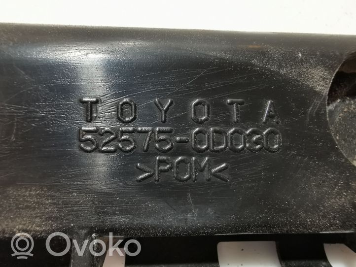 Toyota Yaris Staffa di rinforzo montaggio del paraurti anteriore 525760D030