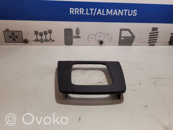 Audi A4 S4 B7 8E 8H Rivestimento in plastica cornice della leva del cambio 8E0864261F