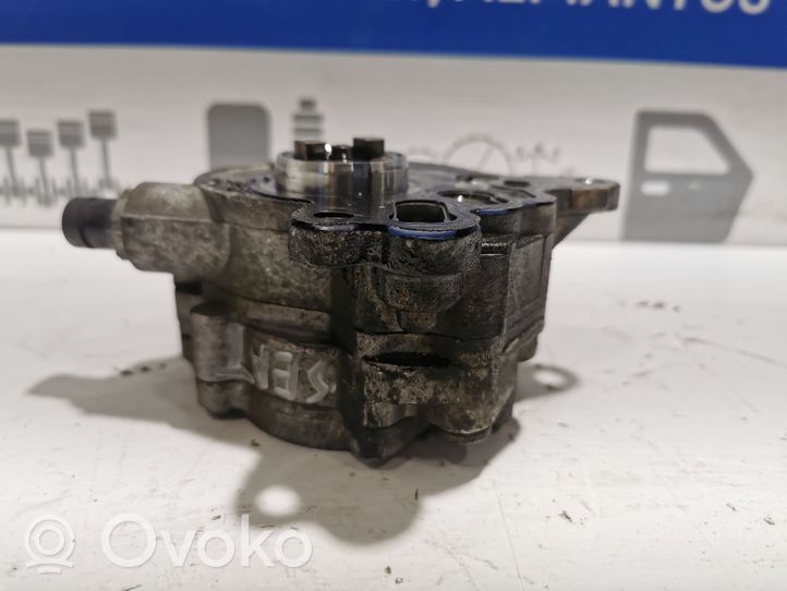 Seat Toledo III (5P) Vacuum pump 03G145209