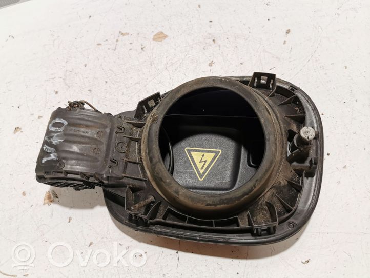 Volvo V60 Osłona gniazda ładowania samochodu elektrycznego 31299106