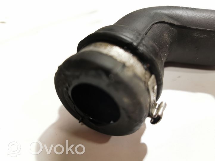 Volvo V60 Przewód / Odma odpowietrzenia 30777567