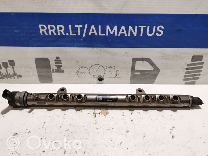 Volvo V60 Fuel main line pipe 30777759