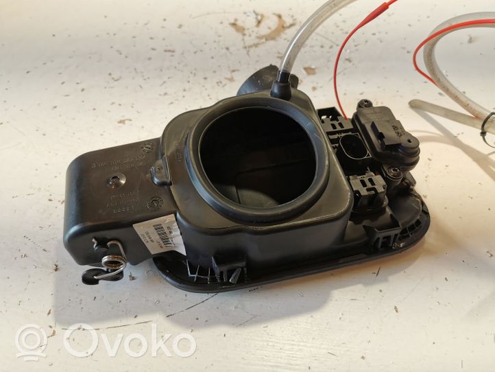 Audi Q7 4M Osłona gniazda ładowania samochodu elektrycznego 8S0862153