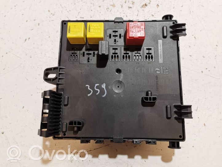 Saab 9-3 Ver2 Module de fusibles 460023260