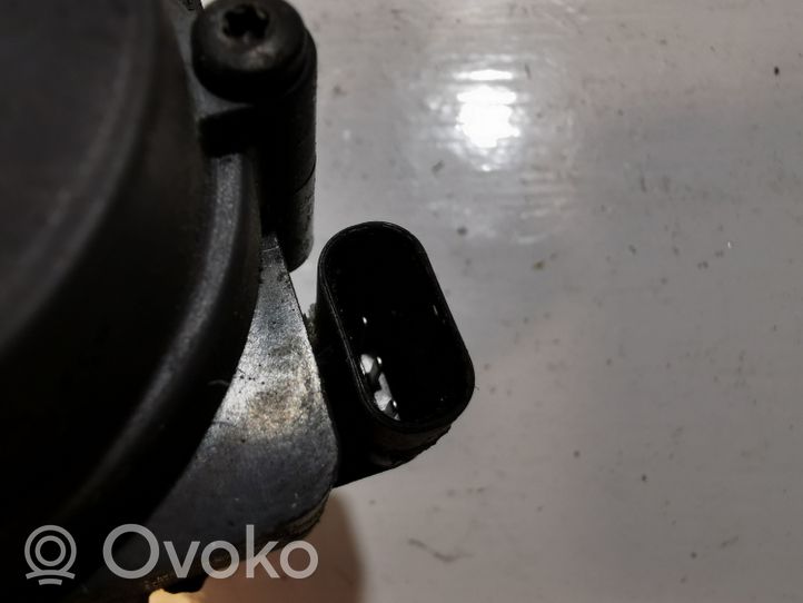 Audi Q7 4M Pompe à eau de liquide de refroidissement 06H121601M