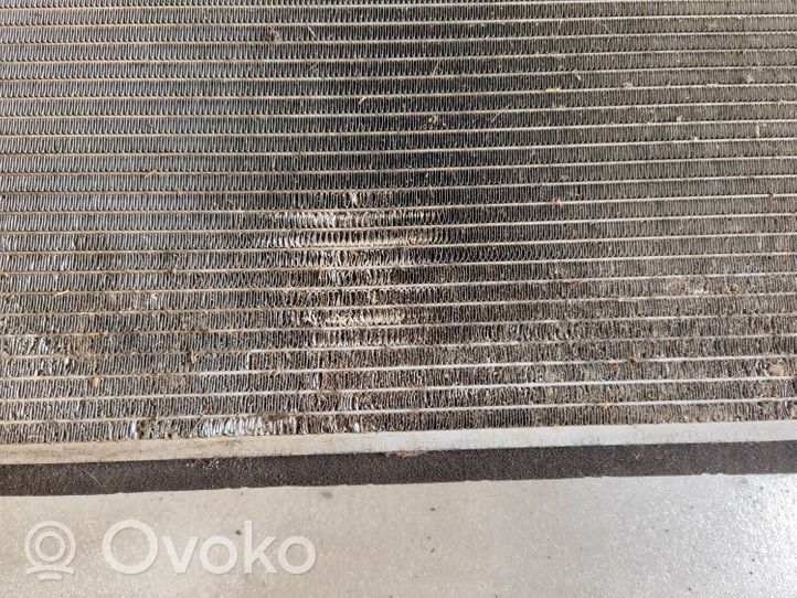 Volvo V60 Radiateur de refroidissement 