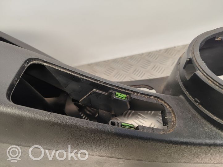 Seat Altea XL Podłokietnik tunelu środkowego 5P0864251B