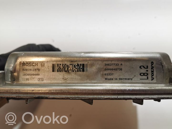 Volvo XC90 Motorsteuergerät/-modul 30637733