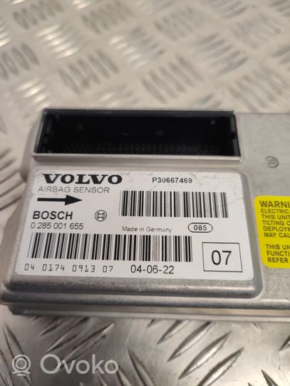 Volvo V70 Oro pagalvių valdymo blokas 0285001655