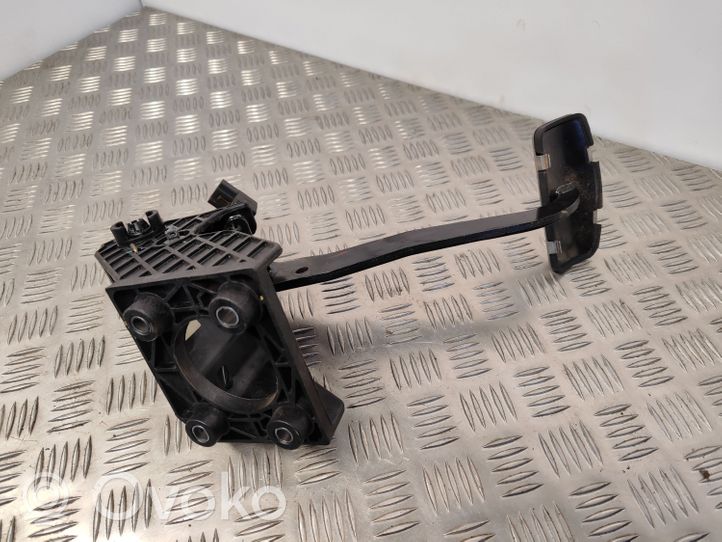 KIA Ceed Pedal de freno 328001H210