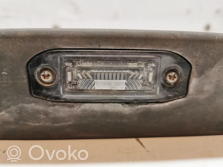 Volvo V70 Takaluukun rekisterikilven valon palkki 31253018