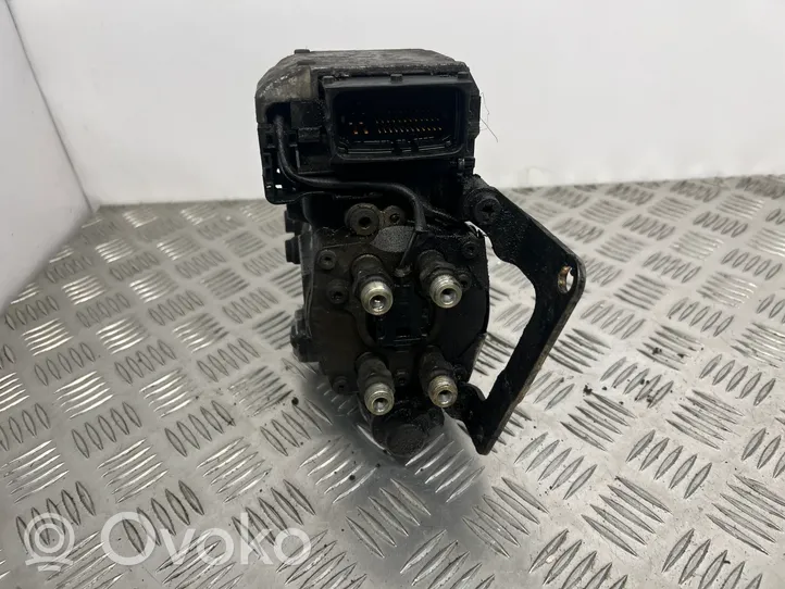 Saab 9-3 Ver2 Pompe d'injection de carburant à haute pression 0470504211