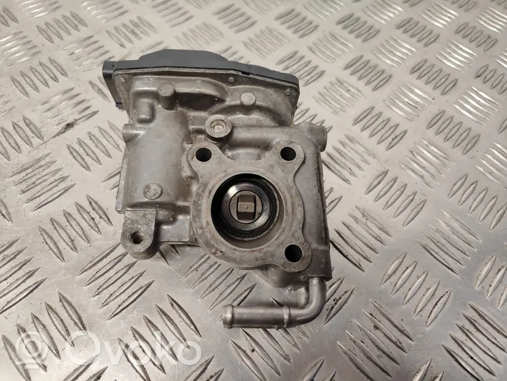 Toyota Avensis T270 Valvola EGR DEG0104