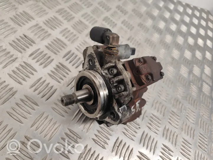 Ford Focus Polttoaineen ruiskutuksen suurpainepumppu 4M5Q9B395AF