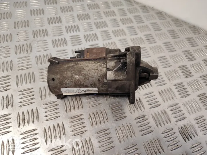 Renault Kangoo II Starter motor 233003329R