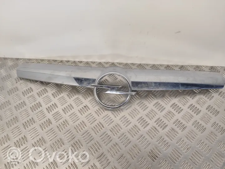 Opel Zafira B Logo, emblème, badge 321228108