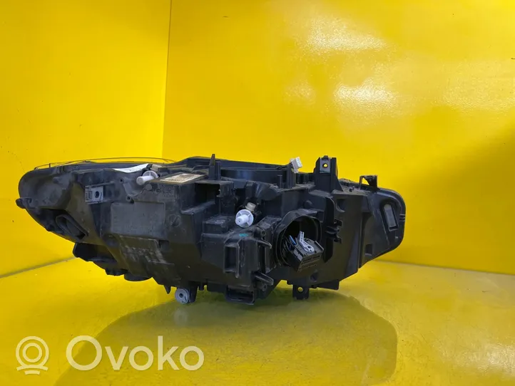 BMW 4 F32 F33 Lampa przednia 8738699-82