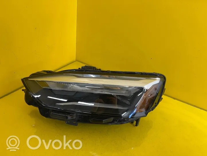 Audi A5 Lampa przednia 