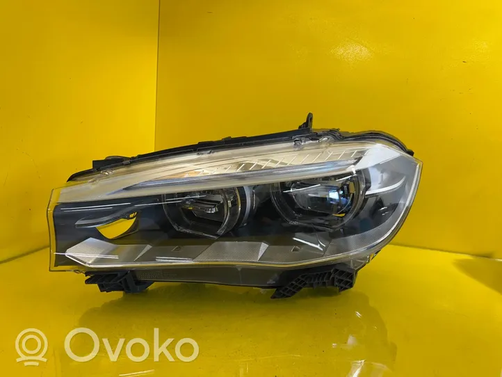 BMW X6 F16 Lampa przednia 7410683