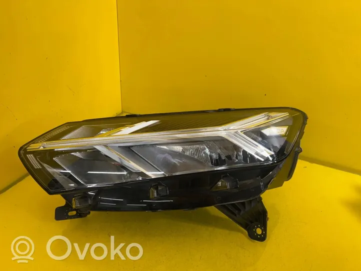 Dacia Sandero Lampa przednia 260607219R